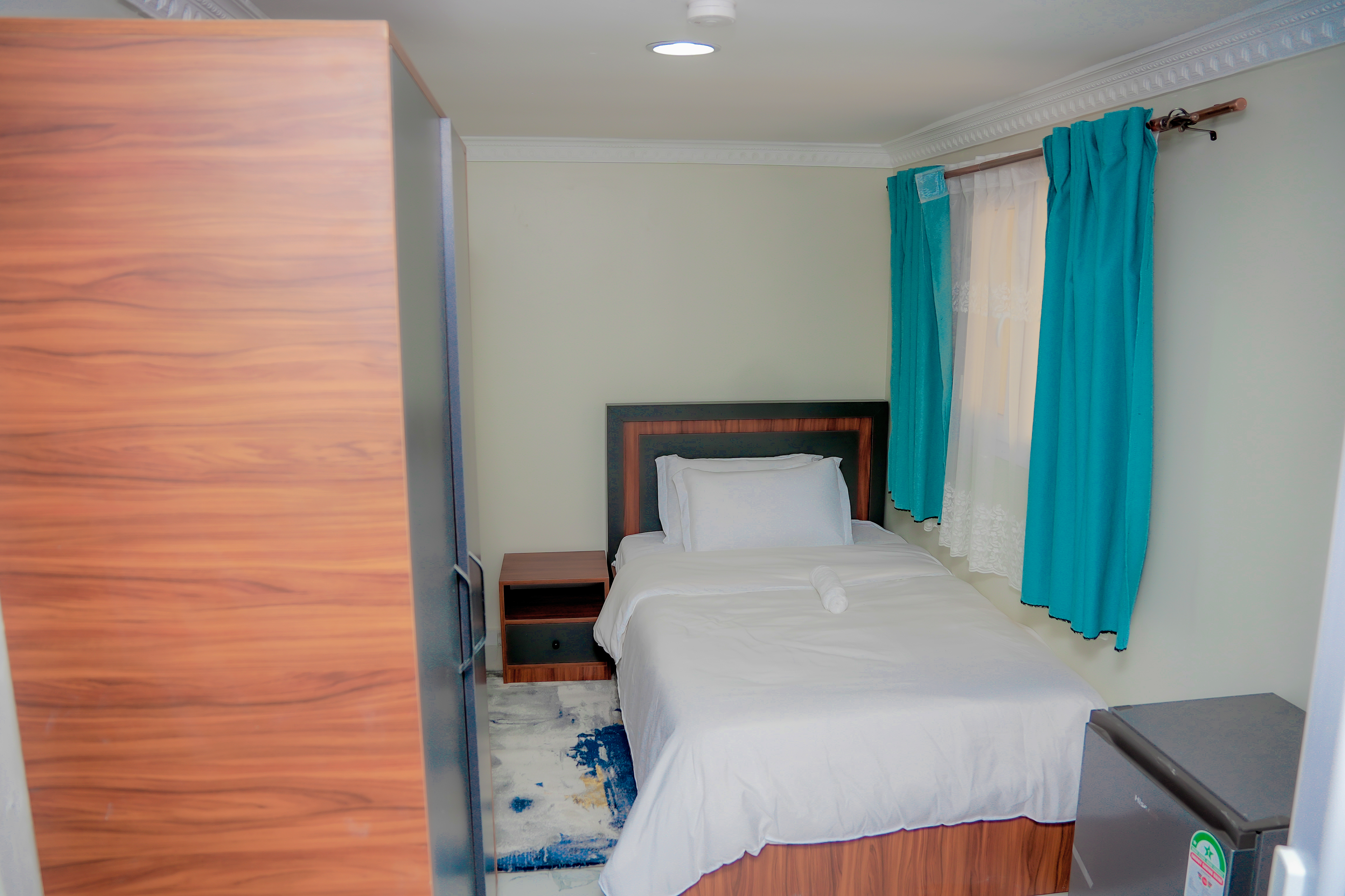 Deluxe Room 3